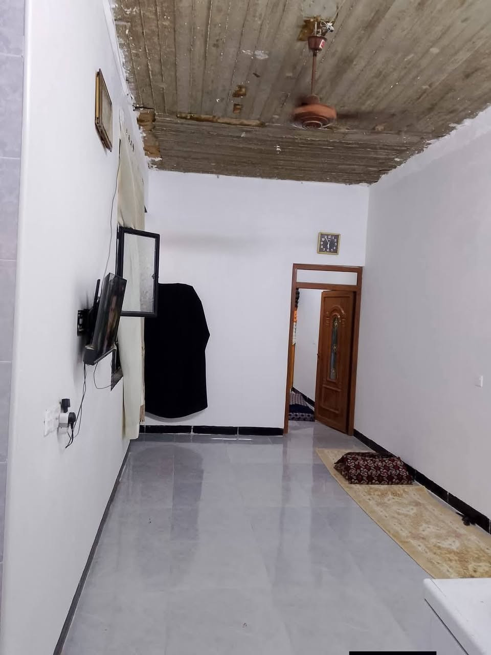 دار لبيع
منطقه العبور المدخل الثاني 

نهايت المدخل يبعد عن التبليط 150متر

بيت جاهز مجهز بناه حديث 

صارلو اكثر من (ست اشهر مبني) 

الدار مساحتو 140متر وجه 5عمق 28

يتكون من غرف +هول +ستغبال

كراج كبير بل يضافه بيت بي دكان 

سند (25) حديث + وصل بلديه بسمي 

سعر البيت 32مليون

الستفسار اتصل 

***********

***********

بس لاتكسر بحلال الناس
