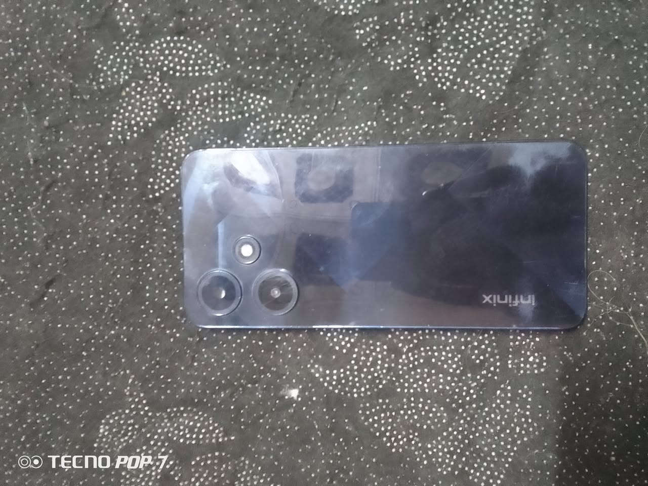 موبايلInfinix HOT 30i بدل بي شاشه اصليه ذاكره 128
السعر خاص او اتصال ع رقم الهاتف
*********** هذا الرقم بي واتساب
