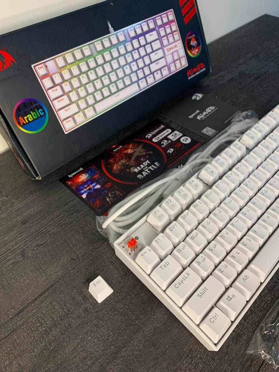 كيبـورد ريدراكون🐉
استعمال (جديد)
نظيف مع سويتشات اضافيه 
ريد سويتش🔴
حجم100‎%‎
سعرهه30 الف فقط للعلم سعر الجديد 45
توصيل موجود لكل محافظات العراق النجف, العراق


**إذا كنت صاحب هذا الإعلان وتريد حذفه لأي سبب، رجاءا أرسل رسالة إلى الدعم الفني**