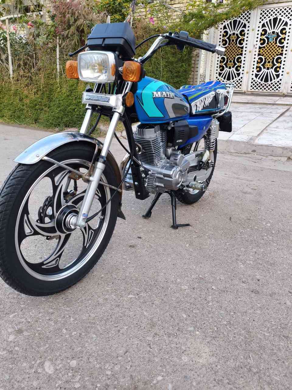 سلام عليكم دراجه M K Z للبيع ثاني دبديلت دهن الها دراجه شوفت عينك دراجه بدون بدون مكاني عماره عابجيه سعر خاص وهاذ رقمي***********
