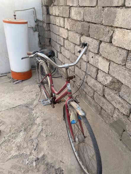 بايسكل للبيع حجم 26 السعر 70 وبي مجال
للاستفسار ***********
