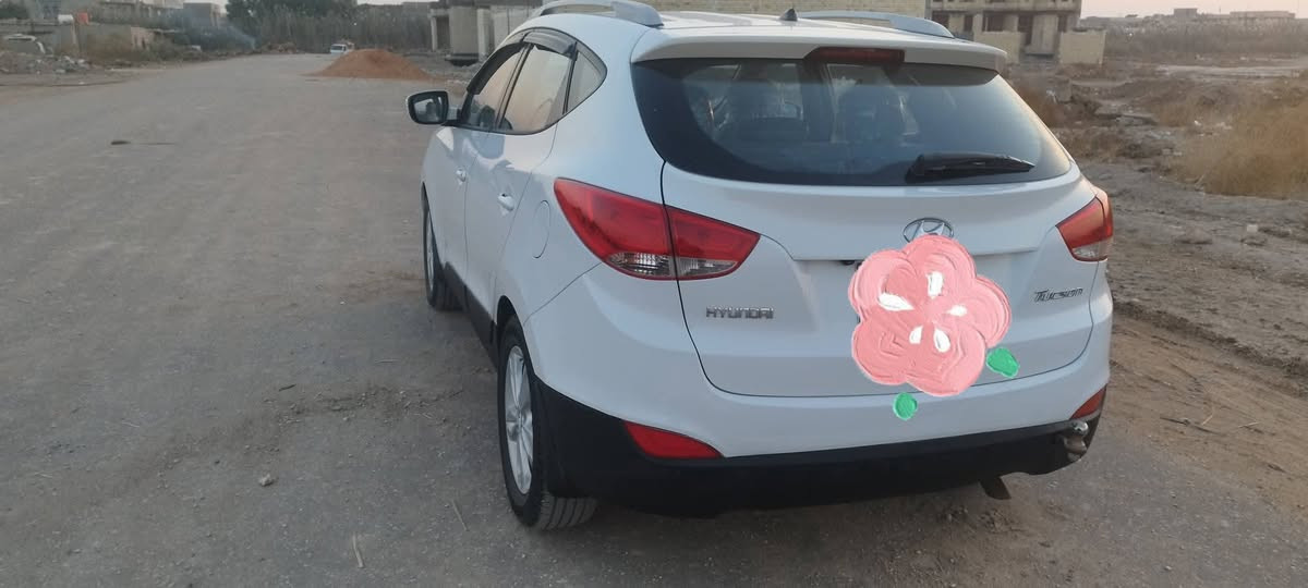 توسان للبيع
اللون: أبيض
السيارة مكفولة
ملاحظة فقط: صبغ مسطرة بالجنطة
سيارة مال جني تحويل مباشر
محرك 2000
الكير والمكينة مكفولات
رقم بابل
السيارة حلوة وخير من الله
السعر: 151 ورقة
بيه مجال بسيط والتدلل موجود
📞 الاتصال: ***********
