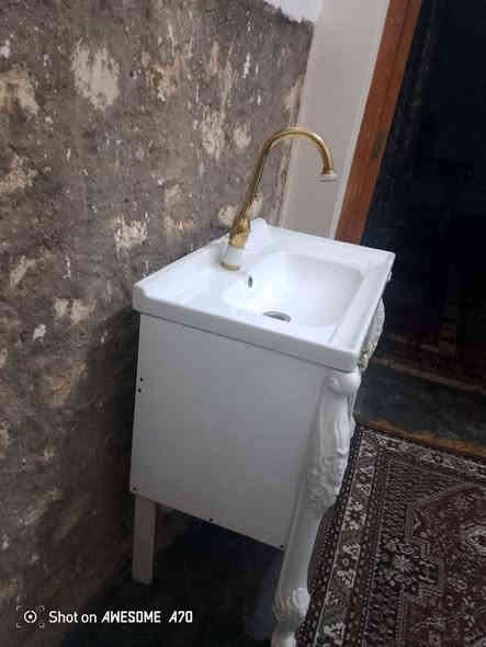 توجد مقسله للبيع سعر والاستفار على خاص او على رقم تلفون ***********
