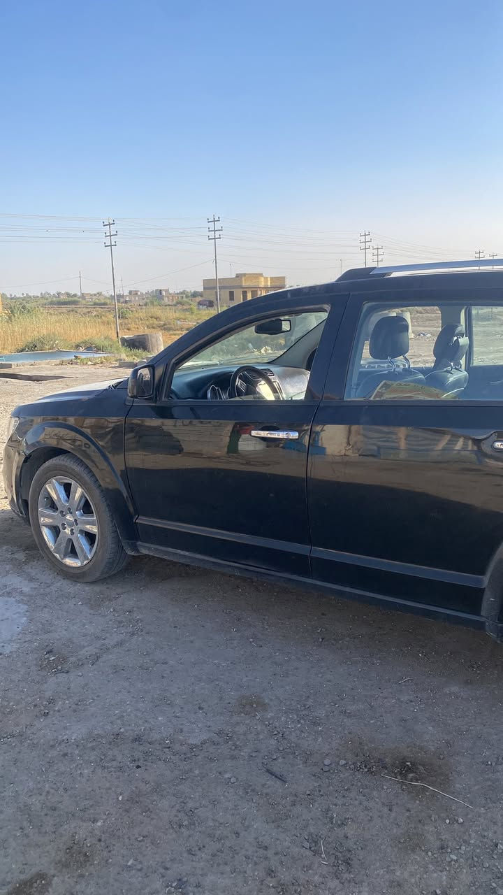 جورني للبيع مكينه 6 سياره فتحه ب القماره تشغيل عن بعد فول 2014. سعر 120 بيها مجال ***********
