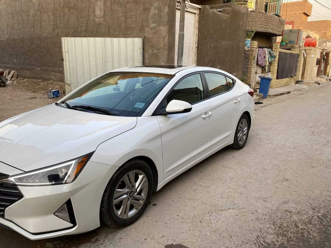 السلام عليكم النترا ٢٠١٩ امريكي للبيع او مراوس ابصول  فول مواصفات رقم بابل سياره جديده جاهزه كير مكينه حداديه . رقم بابل سياره فول مواصفات  بصمه فتحه سياره مابيه كل نقص
صوره حادثه مرفقه بالمنشور مكاني بابل حله
لستفسار لاتصال على ارقم ***********
