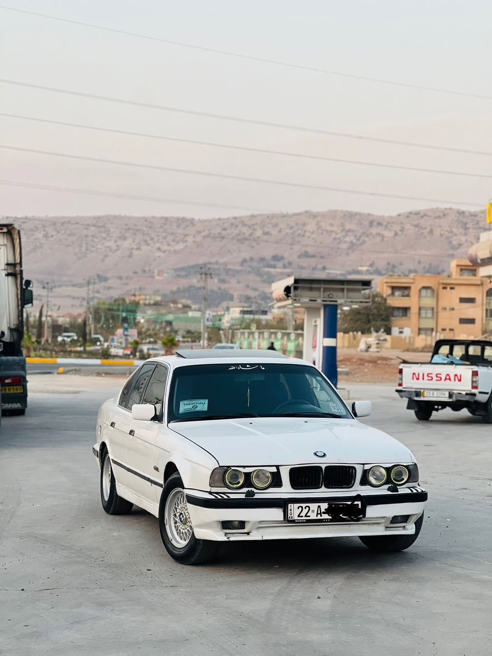 BMW. تاقانە بۆفرۆشتن گیڕو مەکینە بەشەرت موسو بڕاوە بەشەرت سەیارەکە چار جام کارە بایە جڵدە سلایت تەبریت مەکینە 520کەپس بیبۆ یاخە دووپەڵەی بۆیاخ هەیە دەنا هیچی نییە سەیارەکە کامل جا ئیزە ڕەقەمی نوەیە تا2030مانگی 4 بۆ زانیاری زیاتر(***********)👈🏻
