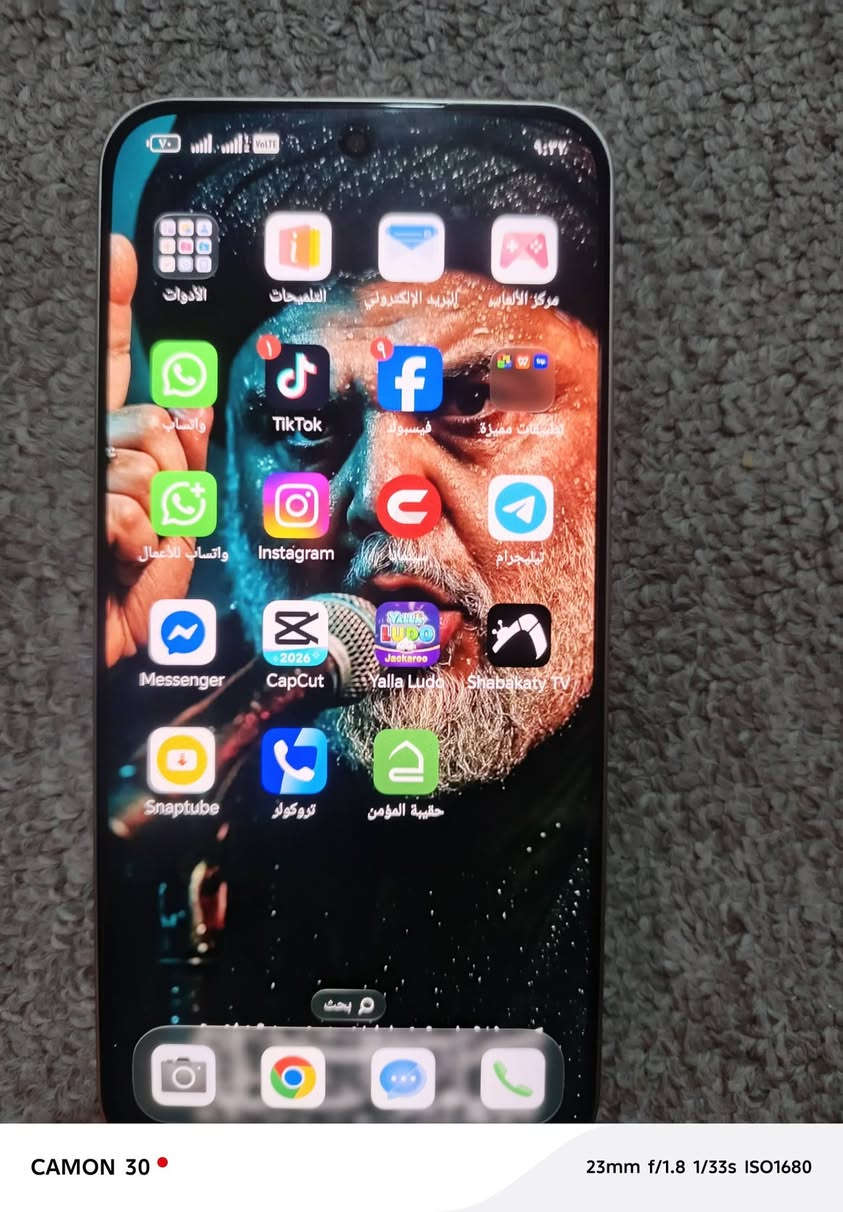 موبايل للبيع هونر 400 اخو الجديد اغراضه كامله  موصل جانب الايسر سعر 450 ذاكره 512  ***********
