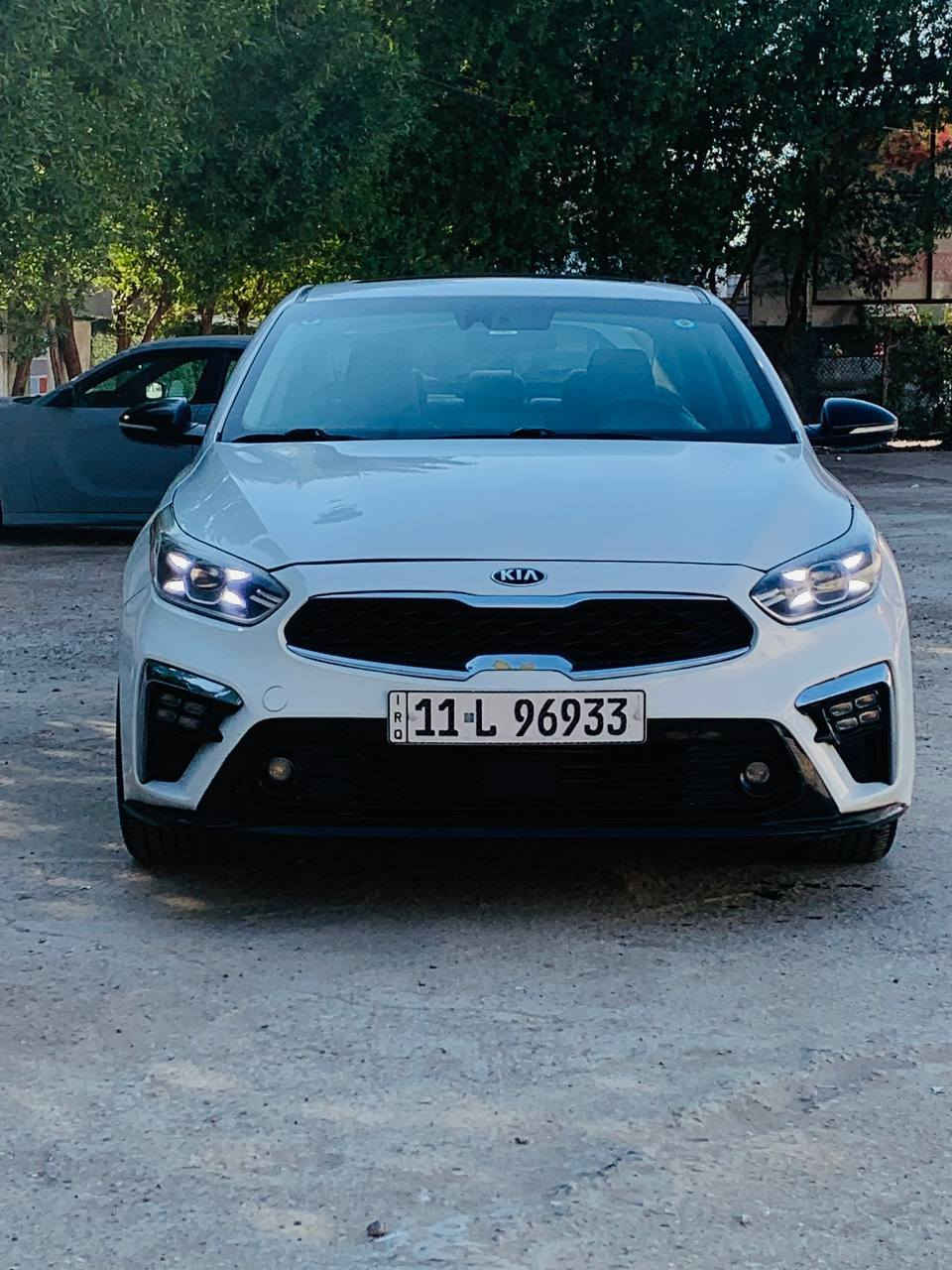 اسلام عليكم فورتي 2019 وارد امريكي GT
حادث سطح البنيد بدون ايرباك سيارة جديدة ماشية ٩٣
 رقم بغداد بأسمي. فول مواصفات عدة البصمة
رادار امامي المري شفط لايت زينون كشافات زنون
لايت Led
فتحت سقف.
 تحديد مسار.
 مثبت سرعة. كامرة دوارة٣٦٠
العنوان( بغداد البياع حي التراث) ***********
 السعر ١٣٦ وبية مجال
