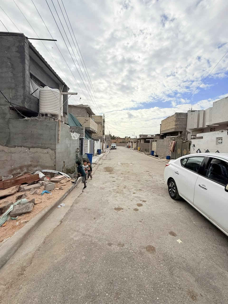 قطعه ارض  م150 متر زراعي قريبه ع شارع سبيس كامله خدمات شراي يتواصل عبر الرقم ***********
