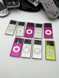 ايبود نانو • جيل ٢ • ٩ قطع