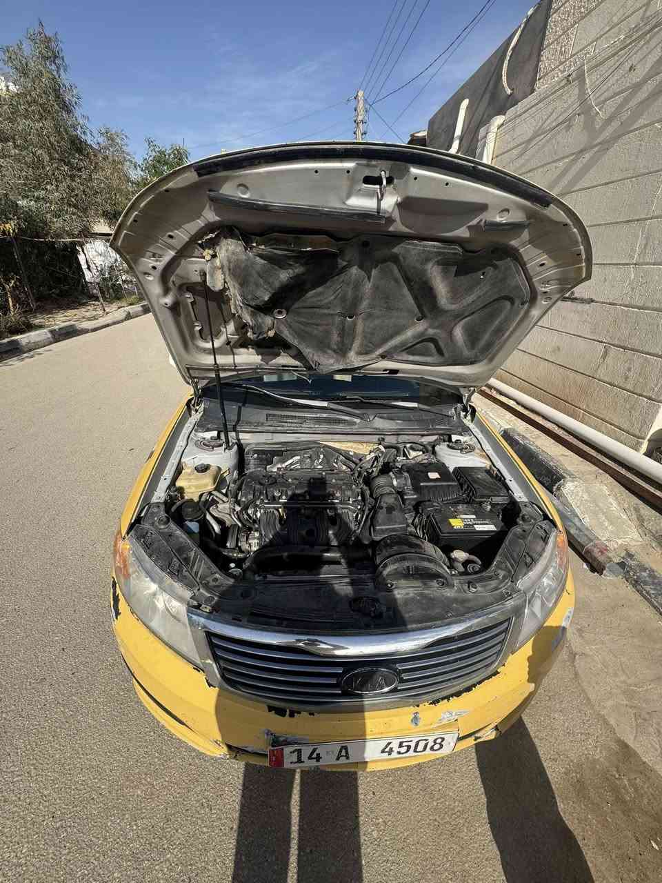 كيه اوبتيما 2009 كوري اصل مكينه 2000خليجي بسمي سيارة  سنويه جديده  دخول  بدون ضربه بس هاي بجاملغ حادث بلعراق
مكاني ناصريه شهداء  السعر 85 بيه مجال  رقم***********
