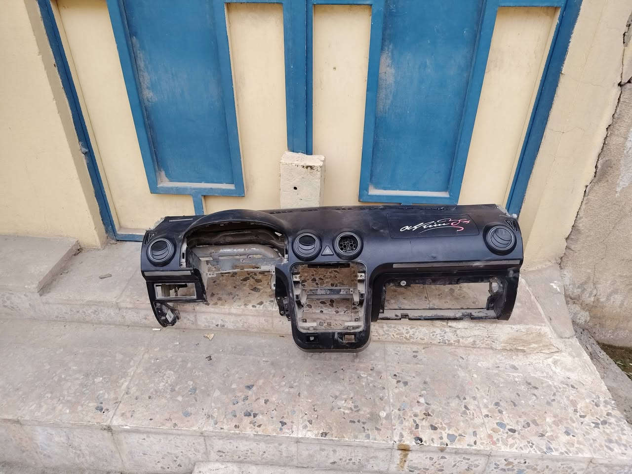 غراض تفصيخ سي كي للبيع العوان موصل الحدباء لايوجد توصيل
***********
***********
