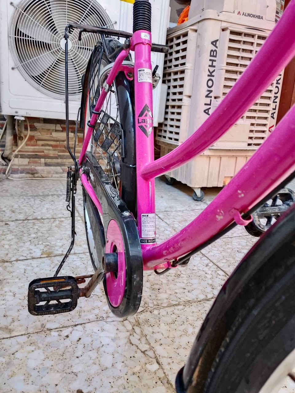 عندي بايسكل البيع جديد سعر 90 بي مجال الطيبين العنوان بغداد المشتل تلفون ***********
