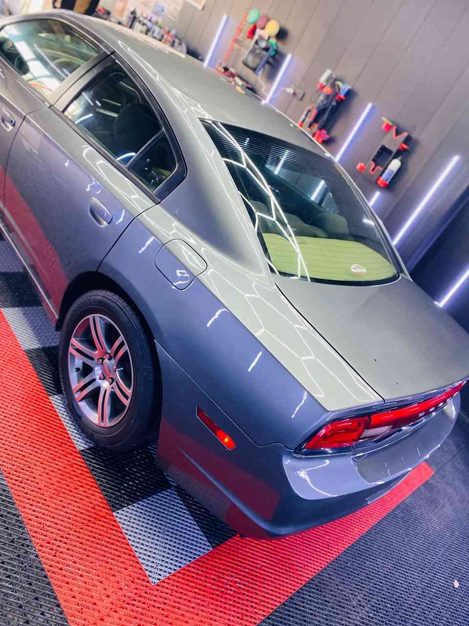 السلام عليكم
جارجر (2011)sxt 

ضرر السيارة مرفق مع الصور فقط جاملغ وبنيد 

بل اضافة بداخل العراق بيها رش بسيط بدون معجون 

يعني ابيع حزام بدون دواخل 

محرك 3600 شرط مامفتوح 

السيارة جاهزة ع اخير شي وشرط الفحص 

منظومة لايت كاملة 

حدادية تبريد تدفئة كلة جاهز ومابيها اي نقص 

رقم بغداد جديد سنوية بأسمي لل2031

مكان السيارة (بابل_المحاويل)

السعر 128 قابل للتفاوض 

للاستفسار الاتصال 

***********
