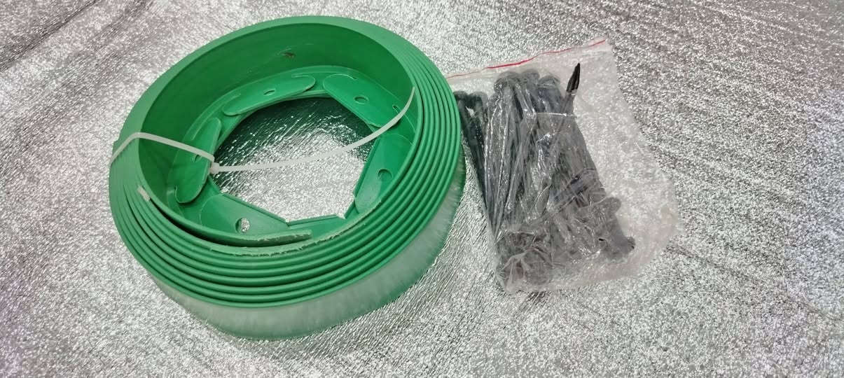 سياج حديقة لمنع العشب حواف المناظر الطبيعية المفيدة ، حاجز حجر العشب ، حدود الحديقة كامل هو والاوتاد


**إذا كنت صاحب هذا الإعلان وتريد حذفه لأي سبب، رجاءا أرسل رسالة إلى الدعم الفني**