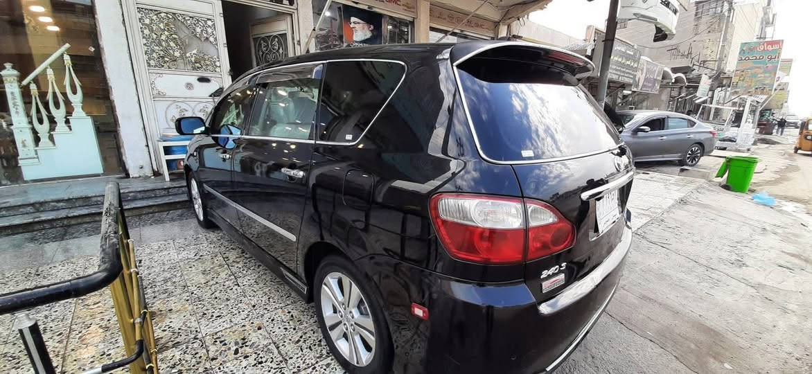 السلام عليكم اخواني الأعزاء 
ابصم للبيع
الموديل ٢٠٠٣ بسمي 
تو ويل فراشه اللون اسود 
رقم ميسان شرط التحويل مكفوله من الصبغ والتبديل والكص ما عدا بارد بالباب الخلفي حته الدعاميات كفاله   تخم تاير جديد 
باتري قبل شهر بدلته كشنات جلد قرميدي اصل مو تلبيس تحكم ستيرن جهه وحده 
العنوان ميسان العماره مركز المحافظة 
السعر 115 وبيه مجال حك الجيه والصور تحكم والدشبول مغلف من الداخل وتبريد ثلج والكهربائيات كله عدته وايرات اصليه والسكليتر هم بدلته وتأسيس جديد للعلم السياره بيه كازكيت بس بدون حماوه  
رقم الهاتف ***********
***********
