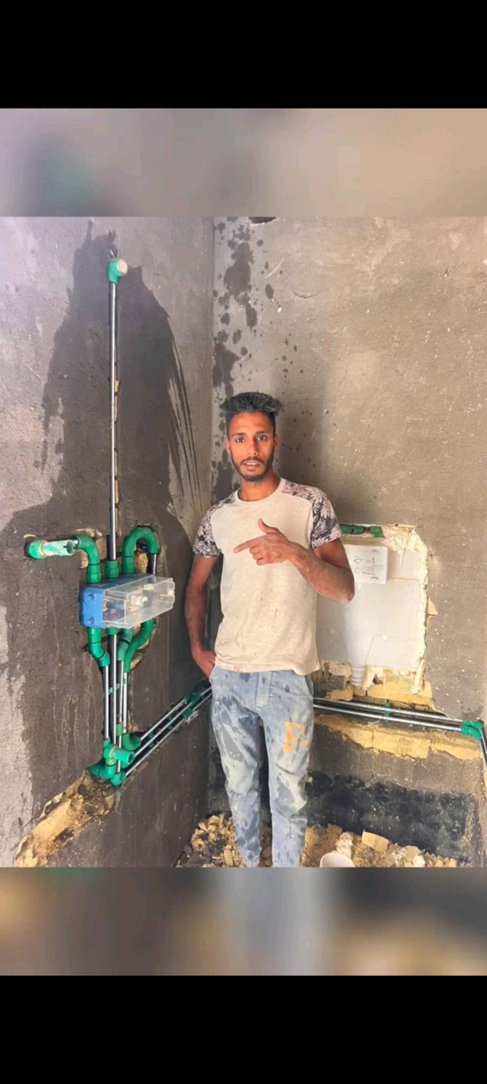 سباك تسيسات صحيه عامه ماء ومجاري تقطير السبالت الغاز عمل منضومه تانكيات 