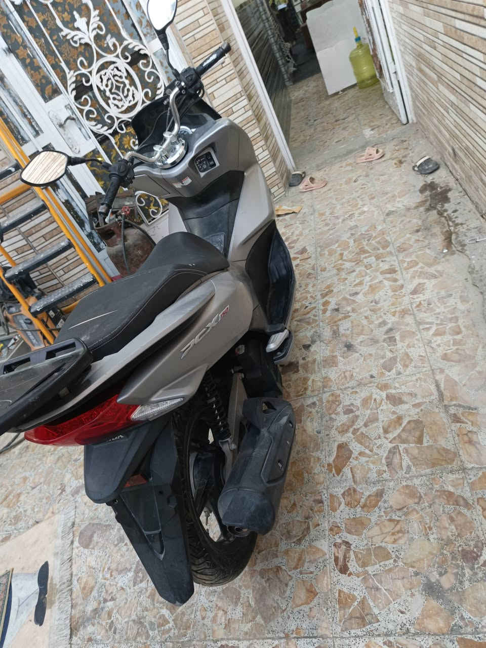 بي سي اكس ياباني من معرظ المندلاوي نازله مكينه مكفوله الحجم 150 كوله بلاديه ماشية ٢٤الف السعر , 13مكاني بغداد ***********
