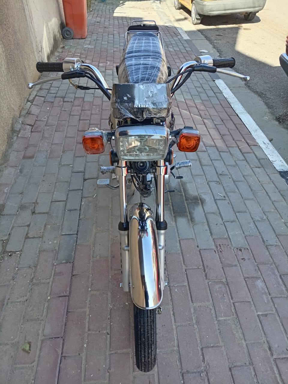 4 كير للبيع مديل 21 تعمير 25 اوراق اصولي بسمي بمكتب حسين شرط الترقيم دراجه كفاله عامه مضمومه ماطالعه مكاني كربلاء حي الحر ***********
