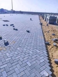 متوفر كادر عمل  نشتغل انواع الارصفه شوارع حدائق مدارس دوائر   سعر (الم...