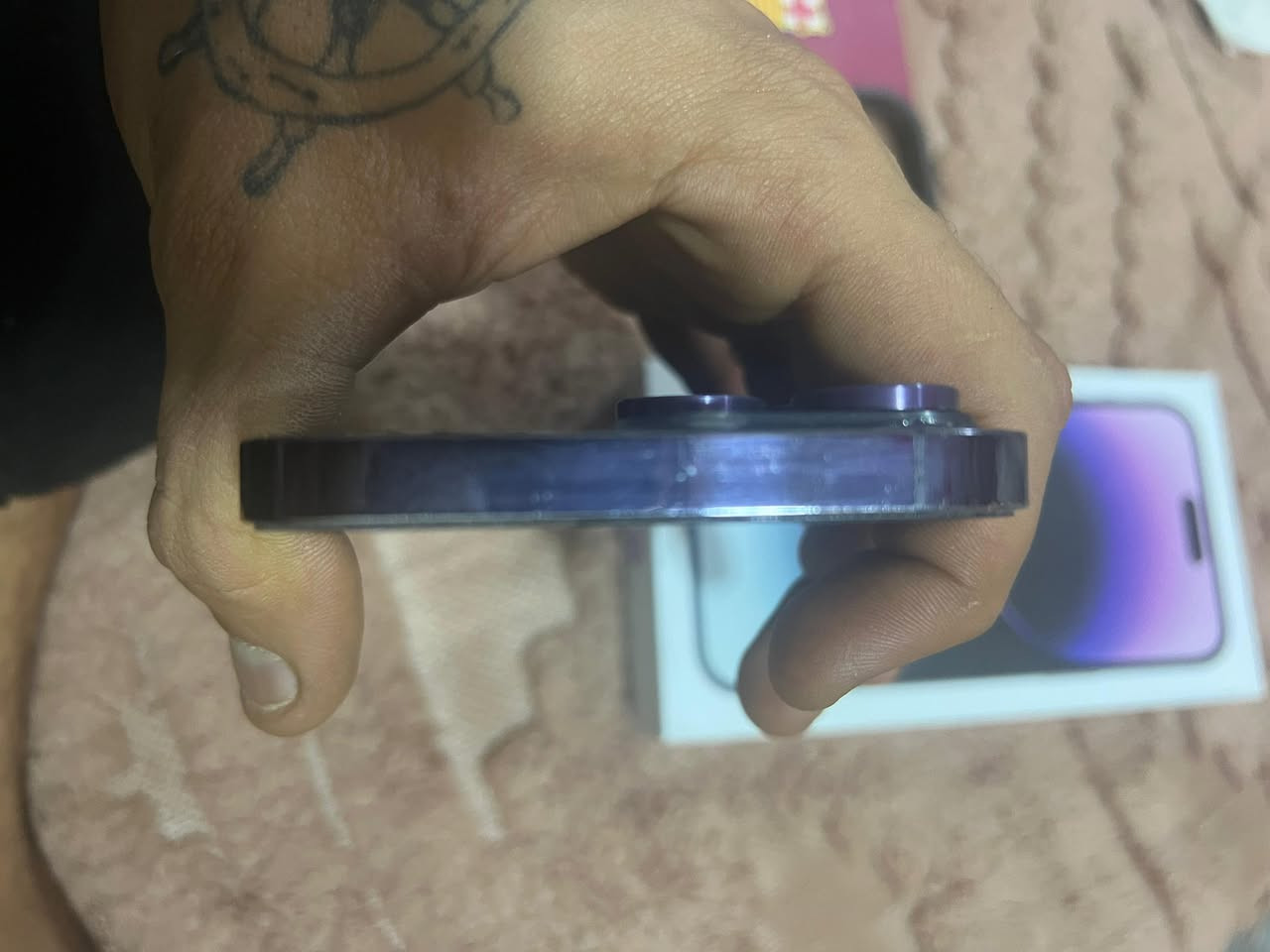 السلام عليكم 14 برو ماكس جهاز نضيف بس هاذا الكسر البل ضهر وما مئثر عليه الجهاز شرق اوسط ZA دبل شريحه بطاريه 85 شحنه يخبل جهاز كله شغال افحص وين ما تريد سسب البيع محتاج الله شاهد ومستعجل على بيعته مكاني حيانيه شارع السيد بدور الشرطه الجهاز رايده 825 وبي مجال للشراي متواجد خاص


**إذا كنت صاحب هذا الإعلان وتريد حذفه لأي سبب، رجاءا أرسل رسالة إلى الدعم الفني**