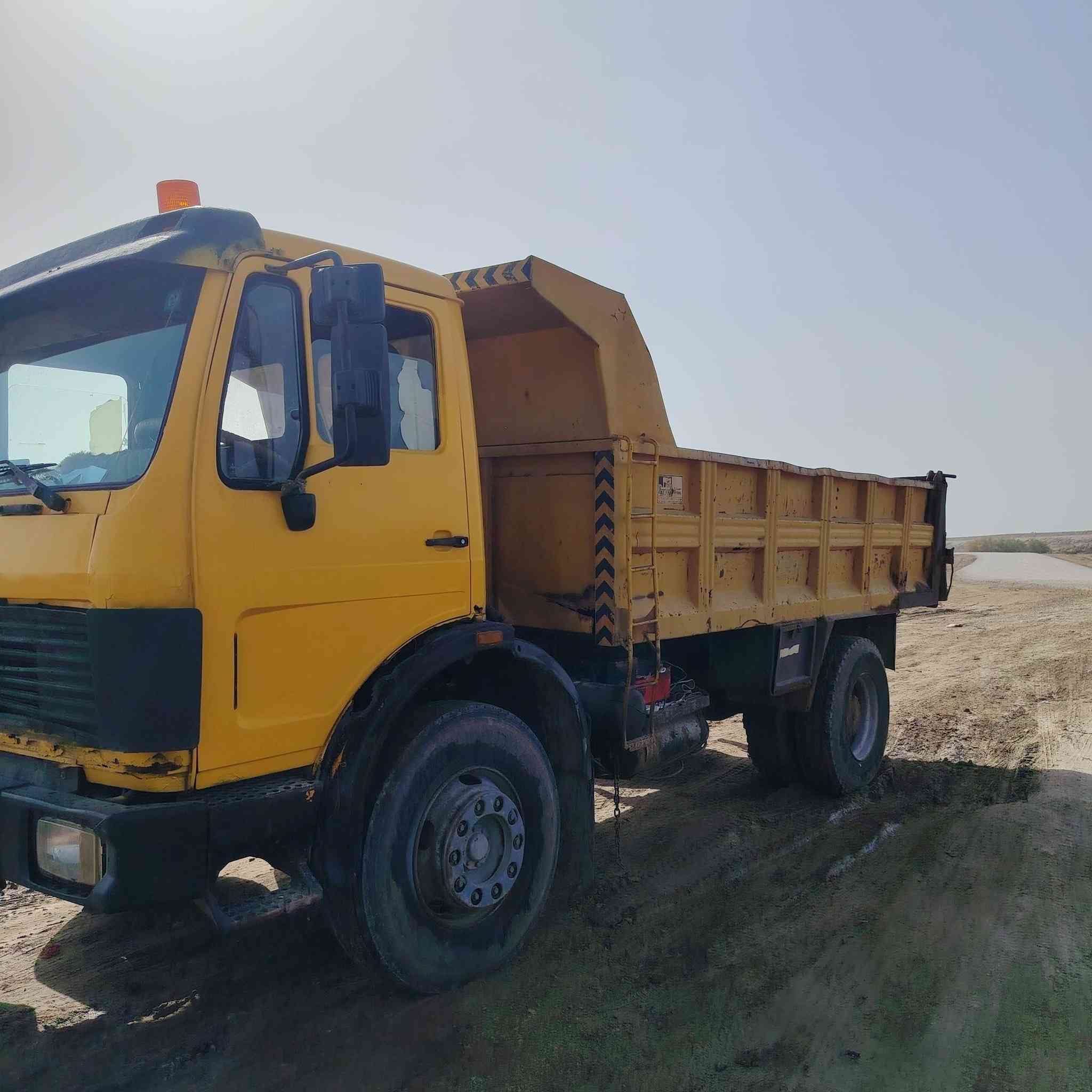 البي ٩٣ رقم نكليزي بأسمي انبار ل ٢٩ هزه جديده
مكينه ٦  لاتبخير ولا تنقيص كير ٢٥

شاصي مكفول

حداديه وتواير انضاف

السعر ١١٥

***********

مكاني سماوه الهلال
