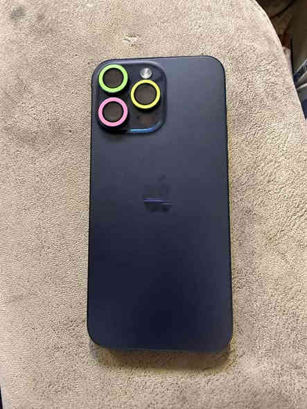 مرحبا
١٥ بروماكس شرق اوسط تك شريحة بطارية ٨٩ 
مبدل شاشة الشاصي مفطور وبي لحيم 
الشاشة هستوني شادها يرادلها سلكون حتا تكبس
الكامرا بيها مشكلة ب الكونتكتر يتصلح ب٢٠ او اقل بس اكفلها شغالة وحالياً تشتغل زوم فقط 
الباقي مكفول 
بيع او مراوس ٧٠٠ ورجاءاً التفاصيل ذكرتها كلها 
لتجي وتسالني بعد شبي مابي
***********
