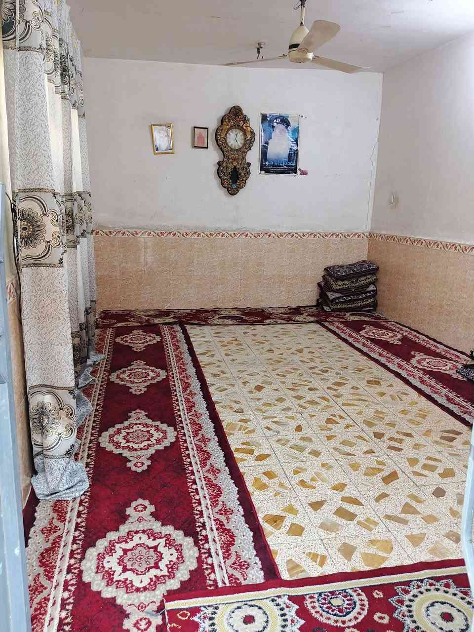 للبيع بيت طابو صرف المساحه 140يتكون من ثلاثة غرف النوم وصاله استقبال ومطبخ وتخاريج الاتصال على هذا الرقم ***********@@@@@@ حي ميسان شارع العسكري @
