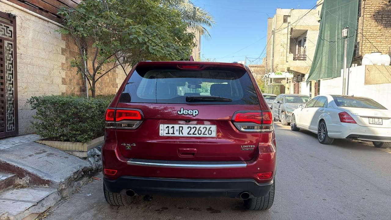 جێب گراند 2014 

بۆ زانینی نرخ
 لایکی پەیج بکە و کۆمێت بکە نرخت پێدەگات 

مەکینەی 5.7 
‎8 بستۆن 
‎162،000کم ڕۆشتووە 
خلیجیە 
فول فولە 
بۆیاخی نییە 
ڕەقەمی بغدایە 

سەیارەکە لە بغدایە 

ژمارەی خاوەنی 
0771 107 47 27 
_______________________________

جیب گراند 2014

لمعرفة السعر
سوِّ لايك للصفحة واكتب تعليق، والسعر يوصلك

مكينة 5.7
8 سلندر
ماشية 162,000 كم
خليجية
فل فول
ما بيها صبغ
رقمها بغداد

السيارة موجودة ببغداد

رقم صاحبها
0771 107 47 27
