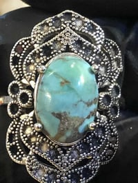 محبس نسائي • قياس ١٩