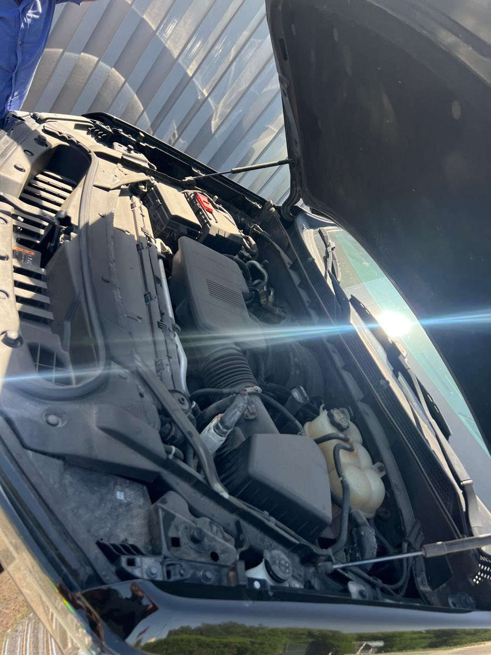 السلام عليكم 
جمسي يوكن للبيع
خليجي 
موديل 2022 
موصفات عاديه معروفه
رقم بغداد حلوو
مغلفه بي بي إف 
ماشيه 69 استخدام شخصي
السياره بيه سونار شوف السونار واتصل 
بيه دبل كود وبيه الجنطه الخلفيه مبدله اصليه 
مكان السياره بغداد البلديات 
السعر 440 يعني أربع دفاتر راربعين ورقه
الاستفسار 
*********** 
اتصل وتدلل
