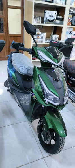 يتوفر لدى شركة اقبال الخير للتجاره العامة المحدوده فرع حديثة

1- ماطور شحن شبح مدرع 
مبلغ القسط 90،000
2- ماطور شحن كبير صندوق  09 MR
مبلغ القسط 85,000
3- ماطور شحن هارلي حديد
مبلغ القسط 85،000

الاستقطاع الالكتروني على برنامج اقساطي 

للتواصل والاستفسار خاص 
او على الارقام واتساب 
***********
***********
