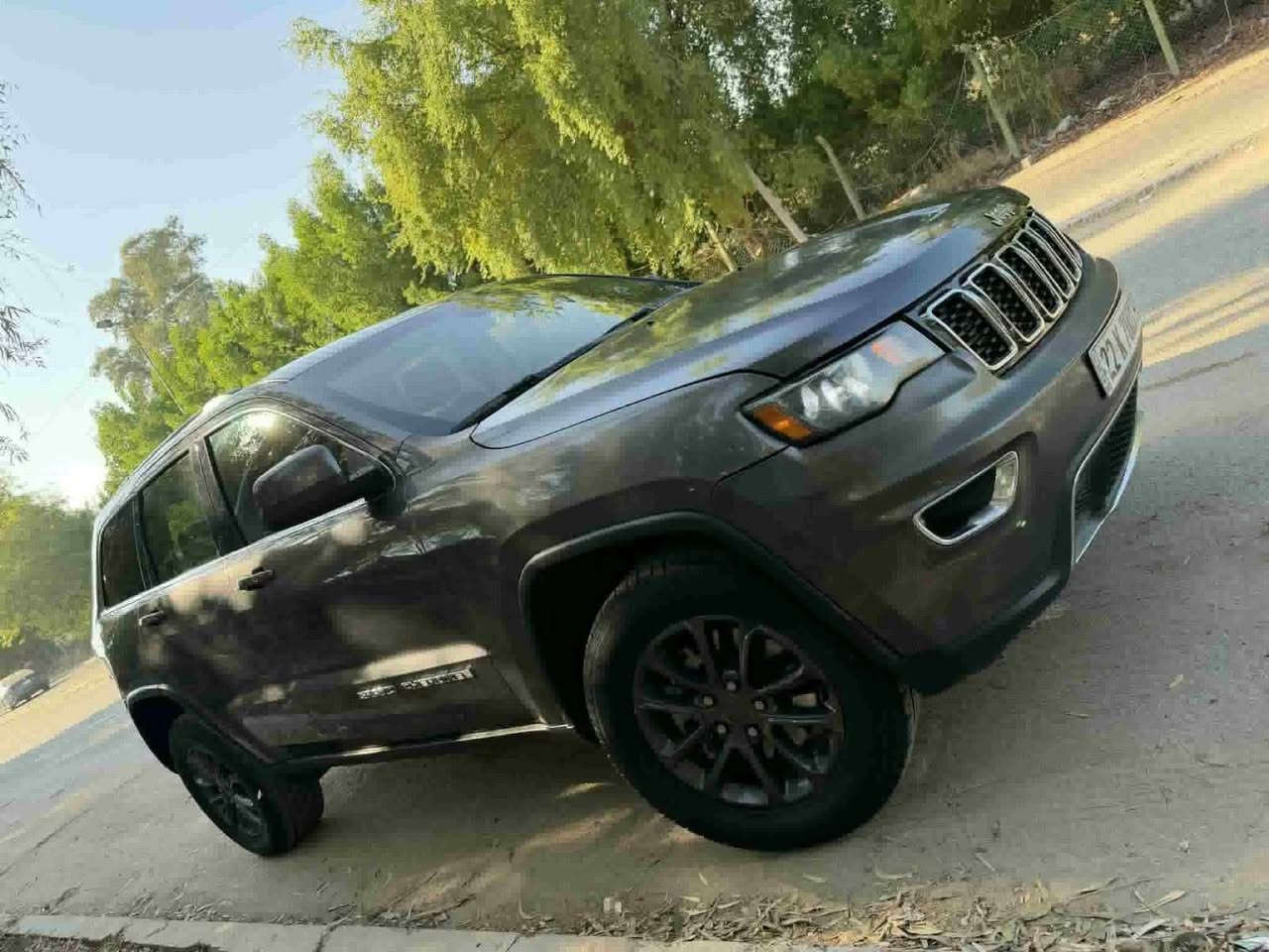 جيب لاريدو 2021
جديدة مابيها نقص برغي 
جاهزه مجهزه مـن كلشي 
وعليها ادامه كامله وعنايه
ماشية 70 ميل مواصفات
تحكم ستيرن رادارات امامي 
وخلفي توقف ذاتي والباقي 
معروف سيارة خير من الله

🟥 

مكاني: بغداد الاعظمية
واتساب وتصال ***********
اتصال ***********
