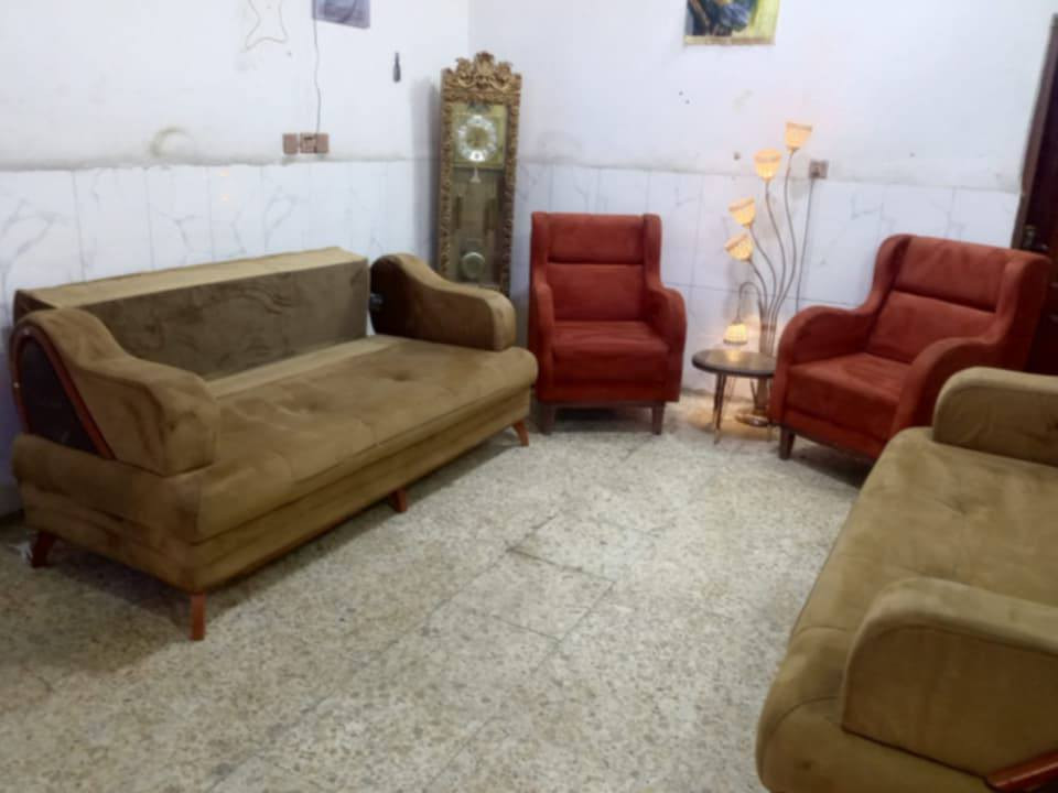 تخم تركي سرير قلاب 8 مقعد نظيف
  سعره 240وبي مجال مكان
 البياع يوجد توصيل بكروه ب واتساب


**إذا كنت صاحب هذا الإعلان وتريد حذفه لأي سبب، رجاءا أرسل رسالة إلى الدعم الفني**