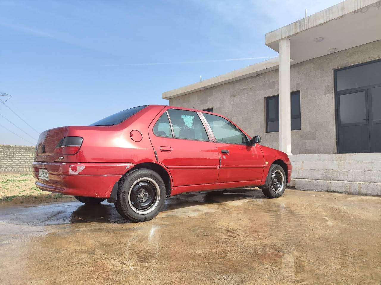 السلام عليكم بيجو 306 بغداد ومميز بسمي
 حدادية جديدة قبل سبوع وكلج ودرام شفتات تخم تاير قبل شهر وباتري ضمان سنة كهربائية كله شغله تبريد بالصيف كمبريسر وغاز ومراوح محرك وكير شرط قاعدة بانزين جديدة وتخم نوزلات ومصطرة مصروف عليه كلش هواي وكل الغراض المبدله عندي القديم العنوان بغداد ***********
السعر 40 كلشي سولفت ميحتاج تسأل بدون ضربة
