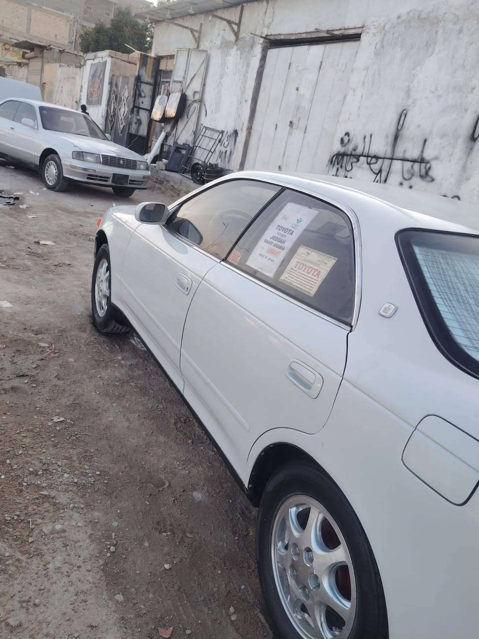 سلام عليكم مارك نفخ للبيع موديل ٩٣  رقم بصراه ألماني مشروع وطني سنويه جديده ٢٠٢٧ راعيه موجود يمي مكينه وكير بل كارتون كهربائيات كله شغال تخم تاير ويلكب جديد حداديه جديده سياره مكفول كص ونقل جثه وضربه قويه سياره مصبوغ جماليه فقط قطرت اخياس مابيه حالين داخله بل كارتون  دشبول جديد ابطاين جداد جام يصعد وينزل السعر ٦٢ وبيه مجال بيع مستعجل مكاني البصره وهاذ رقمي *********** وانه خادم سياره مال جناي
