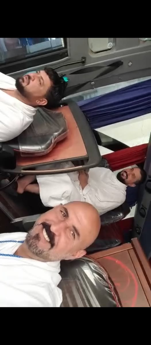 🔥 سارعوا بتسليم الجوازات 🔥🔥

شركة نور الفرات للحج والعمرة تعلن عن قرب موعد الرحلة لعمرة نصف السنة! 🕋✈️

*إدارة الشركة:*
- الحاج بلال ستير
- الحاج وليد العيساوي
- الحاج احمد ستير

*خدماتنا:*

- إقامة في فنادق مكة والمدينة
- تنقلات باصات حديثة ومكيفة
- مبيت في مزارع حائل 
- رعاية واهتمام على مدار الساعة

*للحجز أو الاستفسار:*
زوروا مقر شركة نور الفرات للحج والعمرة في الفلوجة شارع 60 مقابل جامع التقوى 

 أو اتصلوا بهم مباشرةً 📞
***********الحاج وليد احمد 
*********** الحاج احمد ستير 
***********الحاج بلال ستير 

*نتمنى لكم عمرة مقبولة! 🙏✨*
