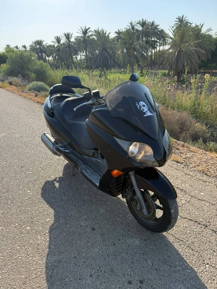 فورزه صفر 10ربمه ماشيه 35 سعر مناسب بيه شخوط قليل
تواصل ***********
