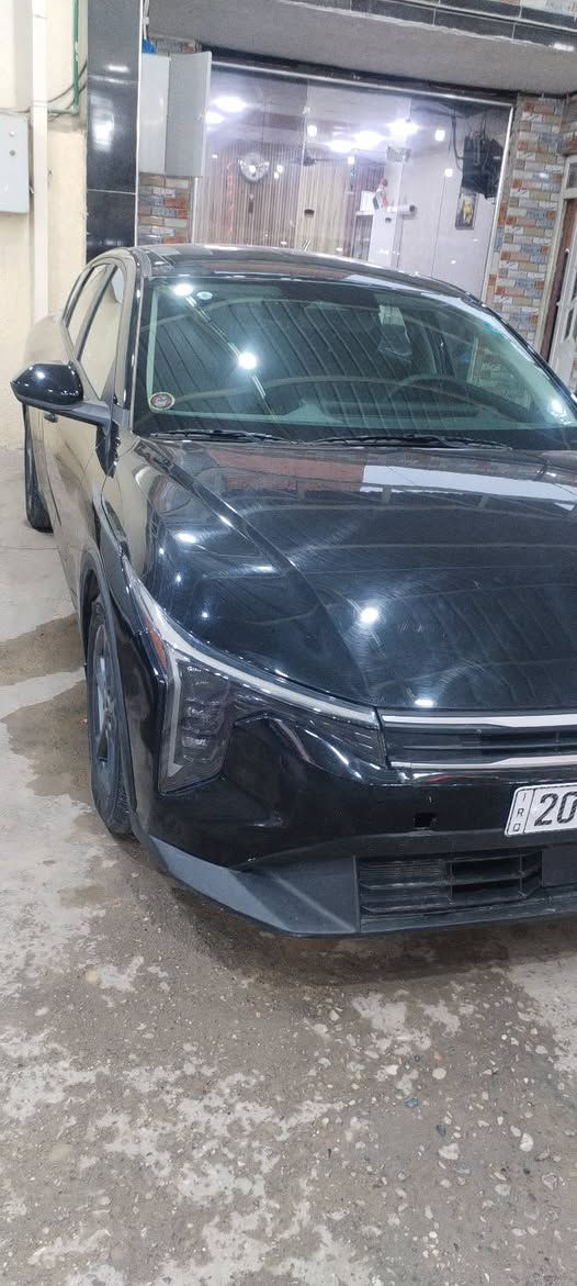 سلام عليكم 
كي فور 2025 k4 للبيع 

بدون ايرباك بعدها بوضع وكالة 

محرك : 2000 دوش 

عداد المشي :١٦٠٠ ميل 

مواصفات LXS 

بصمة 

تشغيل عن بعد 

 بصمة ابواب 

 بصمة جنطه 

شاشه متصل حجم كبير

منافذ شحن خلفية 

سايد بريك كهربائي 

مانع انزلاق 
 نقط عمياء 

 اشاير مري 

رادار امامي وخلفي وجانبي 

فول حساسات توقف ذاتي 

لد امامي مع عدسات زنون

لد خلفي 
 شحن واير لس 

كامره خلفية دقه hd 

تحكم وضعيات قياده 

فول تحكم ستيرن 

فول قيادة ذاتيه مع تحديد مسار  

قطعتين تبريد 

 ترحيب عند الاقتراب 

سياره رقم ديالى  

حادثها بقبق الصندوق خفيف جداً
وطراف وجومرلغات  

موجودة صورة بالمنشور 

باقي سياره كفاله عامه ع اخير 

عنوان : ديالى بعقوبة 

السعر180 وبي مجال بسيط

  واتساب 

***********
