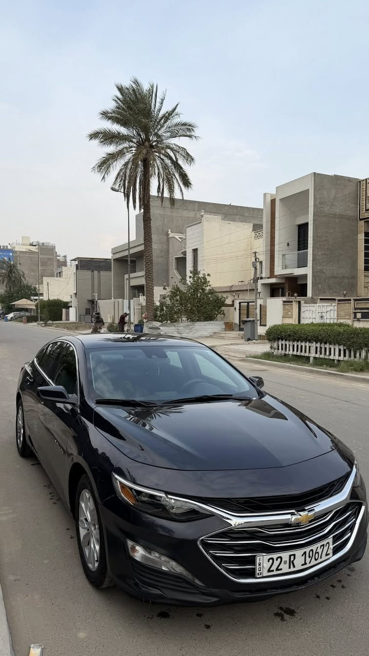 السلام عليكم 
ماليبو 2023 كلين تايتل 
مواصفات lt 
شاشه كبيرة
كامره دوارة
كراسي كهرباء 
تدفأه كشنات 
هندبرك كهربائي 
تحديد مسار 
رادار 
نقطه عمياء 
حساسات 
داتا شو 
سيارة جديده لك وعلى ايد وحده من امريكا وحيل نضيفة
بيها بارد قليل بلجاملغات الاماميه حيل قليل 
عارضها ب ١٣٧ وبيها مجال مكاني بغداد اليرموك 
***********
***********
