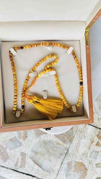 سبحه كهرب حر طبيعي ضمان 100/100وزن 28 غرام السعر 150 الف مجال بسيط عنو...