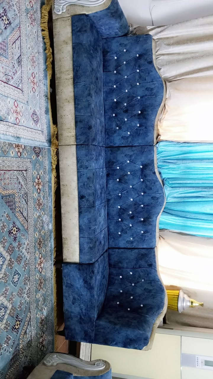 ديوان عدد ٢نظيف للبيع بسعر 400الف


**إذا كنت صاحب هذا الإعلان وتريد حذفه لأي سبب، رجاءا أرسل رسالة إلى الدعم الفني**