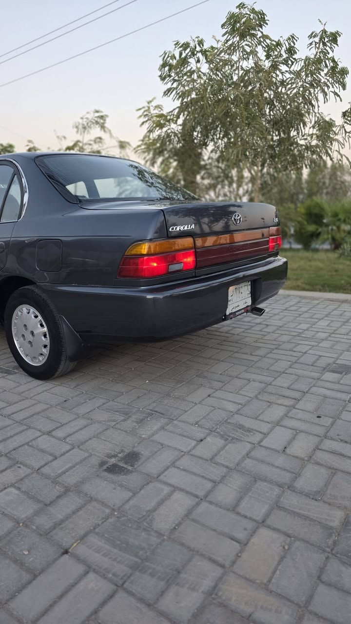 سلام عليكم...
كورلا موديل 1994
سياره كير مكينه كارتون على فحص
تخم تاير جديد حداديه ورى وكدام 
سياره مكفوله من(( الكص والنقل الجثه والضربه قويه))
كهربائيات كوله شغاله داخل وخارج 
سنتر لوك جام كهربائي 
مسجل اربع سماعت ملكه 
رقم بغداد بسمي تريد وكاله تريد تحويل 
مكاني نجف 
السعر ٤٨ وبيه مجال بصيط 
الاستفسار ***********
