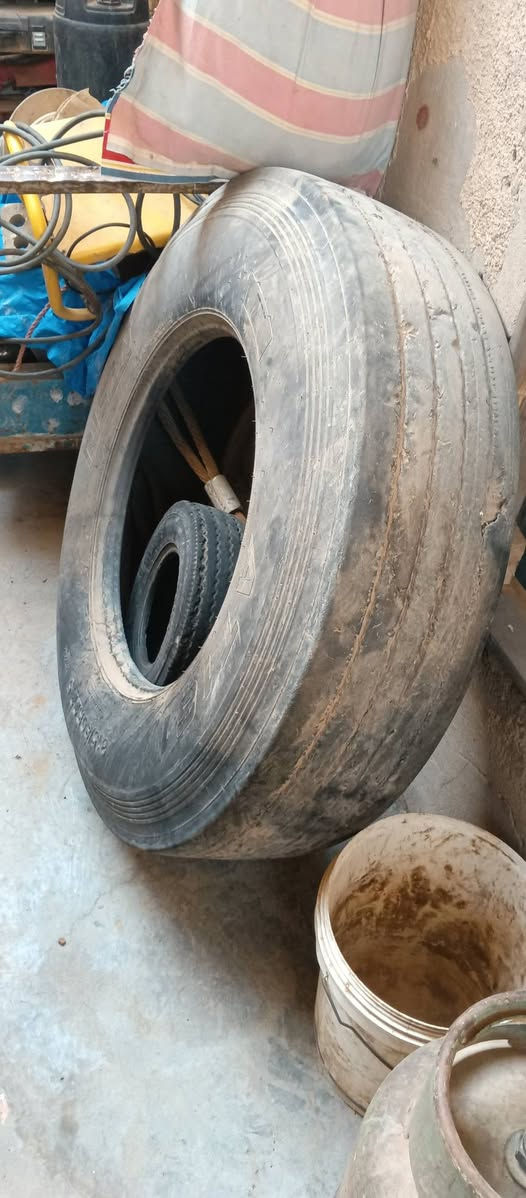 يا الله سلام عليكم اعيد لنشر بسبب لوعود لكاذبه غراض فالفو للبيع تاروسات ورباطات ودبلات خلفيه مال قماره وعنابير كلج جدد ومدكات مال قماره وهورنات ولايايتات اماميه مال فالفو شيطان جدد وسفايف ورواجز وجادر قماش حلو جديد طوله 16متر وعرضه 5ونص وموجود ثلاجه مال عربانه نضيفه وتاير تكه وحده سبير اسعارهن مناسبه وكلمن وسعره مكاني بغداد لشعله لتصال ***********
