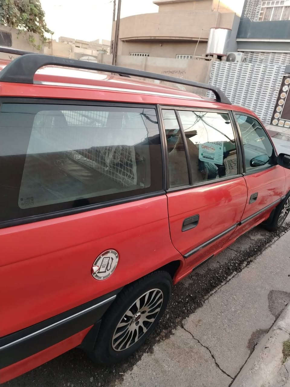 استرا ستيشن موديل1995محرك 1800كير توماتيك  كلو شرط طخم امامي وخلفي جديد طخم تايرات جديد السيارة جاهزه رقم بغداد مشروع وطني سنويه 27 الشراي بي خير ويدلل للأستفسار الأتصال على الرقم ***********كورك*********** Sycamore, PA
