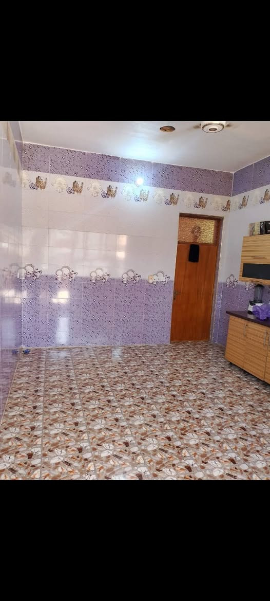 بيت للبيع المساحة ٣٠٠
للاستفسار ع الرقم التالي 
***********
