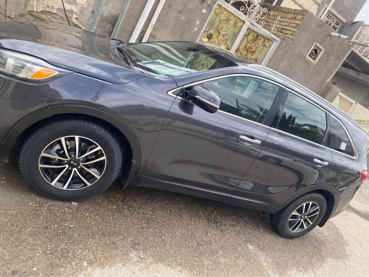 كيا سورنتو مديل٢٠١٦حره مداور 
امريكي بيها بنيد تبديل وطرف قبق صندوق والباقي كفاله لافخذه ولا برانكيت بيها كتاب فحص
محرك٤سلندر
٥راكب شاشة كامرة تبريد قطعتين 
السعر148وبيها مجال
بيع او مراوس 
الناصرية 
هـ/*********** ناصرية, ذي قار
