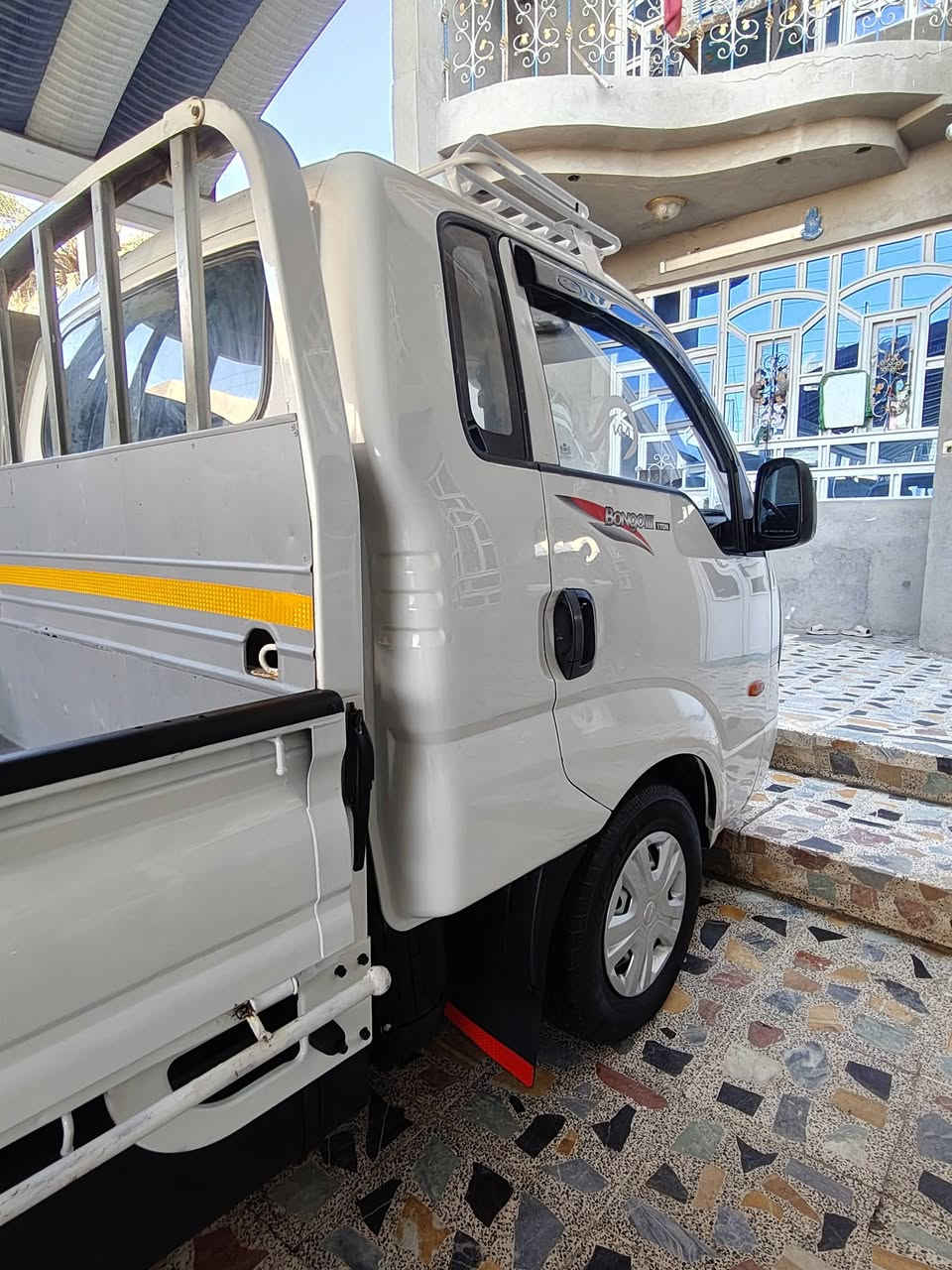 السلام عليكم
كيا 2008 رقم بغداد تحويل مباشر 

مكينة مسكر محور بم ونوزل لاصرف لا بخار 

مكفوله كفاله عامه كير اكسل شاصي مكفول 

لاضربه ولا تبديل عل بلاد كهرباء كلهه شغال

دواخل مدوشمه سنتر لوك ريمون كله جاهزة 

سعر 90 مكان بغداد ه‍ ***********
