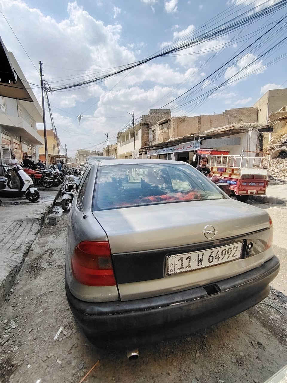استرا موديل 1994حجم 16سنويه عضم رقم بغداد اني الشرعي موصل تتحول بل بوصل
كابون ورقي
مكينه 2000نوزل قطاره مال بانزين
للبيع فقط 37وبيها مجال مكان السياره موصل ***********
***********

