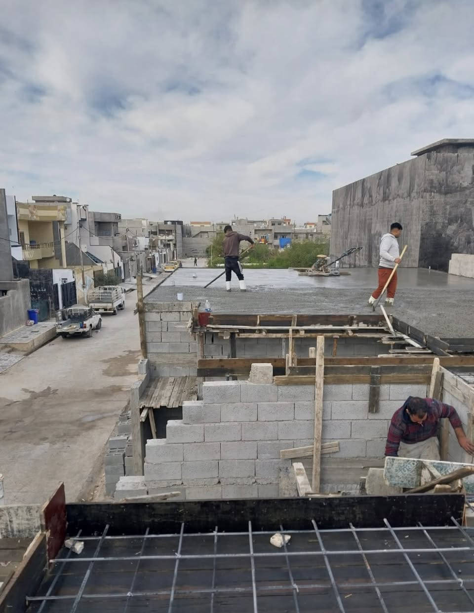 بناء كافة البيوت والمشاريع والمجمعات والابنيه في كركوك بكافة التصاميم وديكورات للاستفسار ***********
